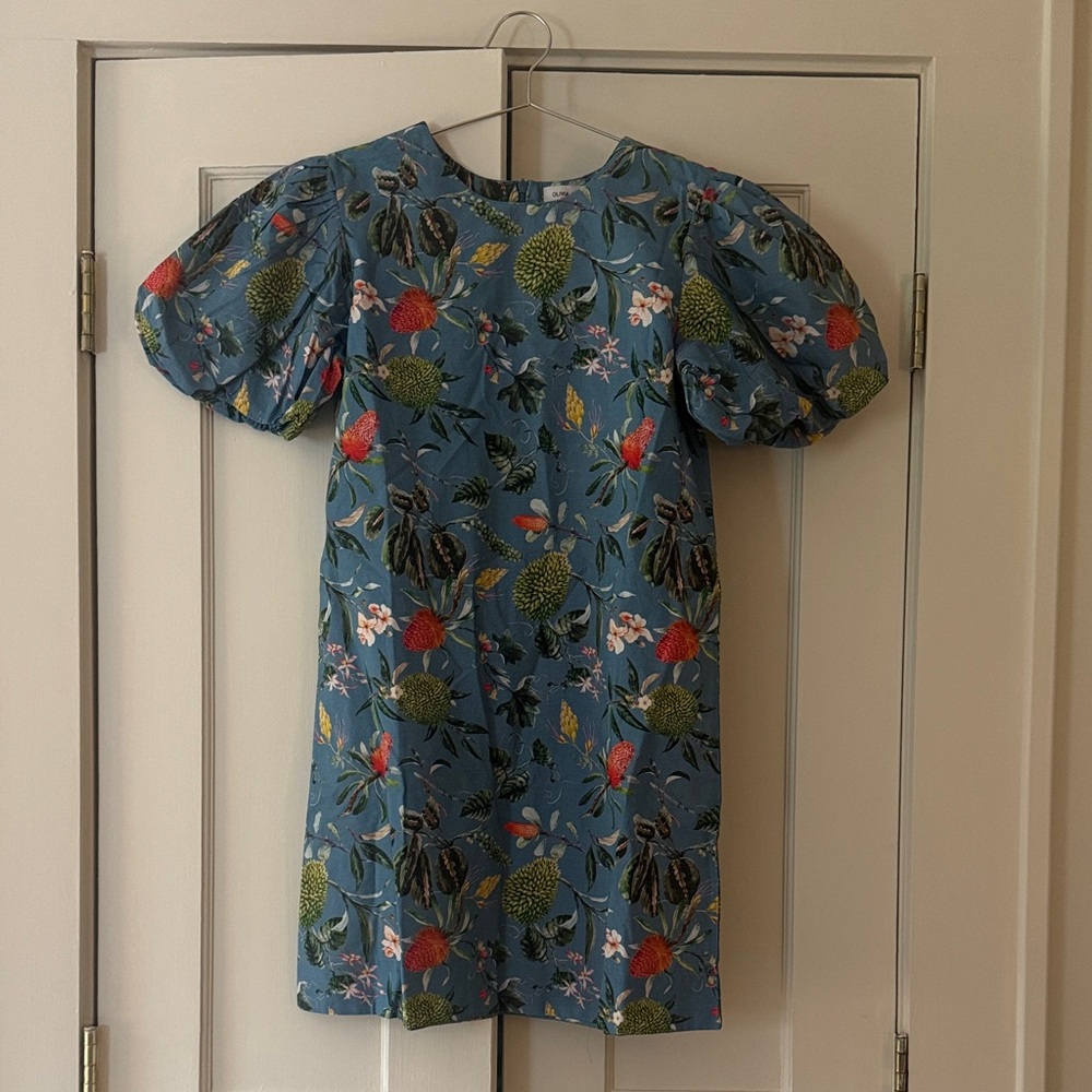 Olivia James the Label XS